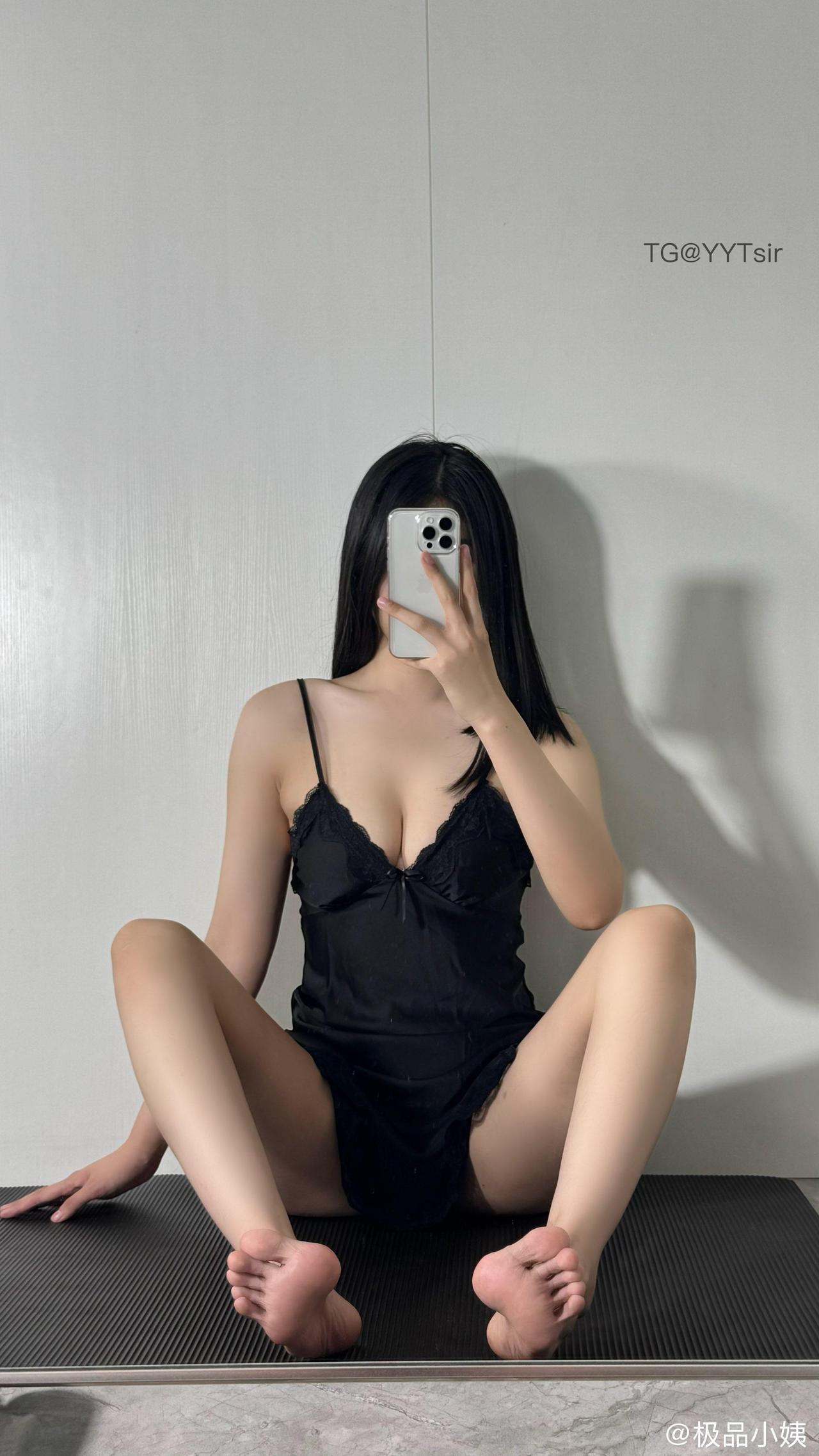 图片[2]-抖音 极品小姨 微密圈   NO.021期 【26P3V】最新至：2025.5.19-图佳人