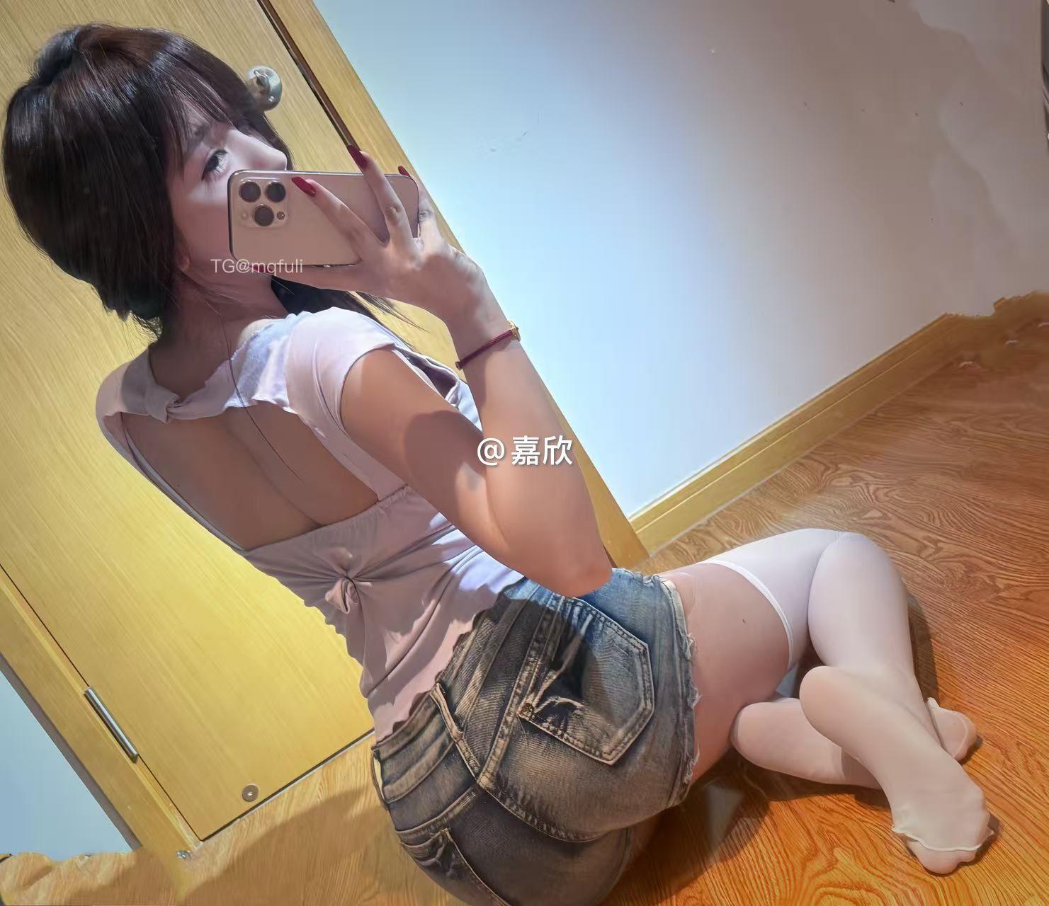 图片[2]-抖音 嘉欣 微密圈   NO.012 【16P7V】最新至：2025.5.22-图佳人