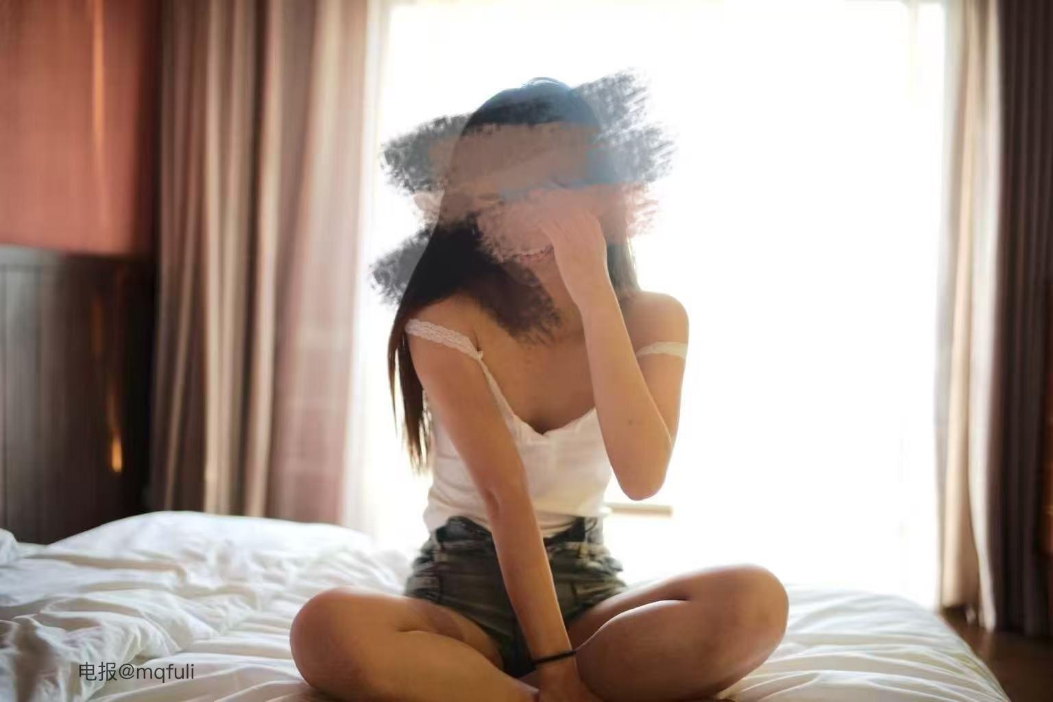 图片[2]-抖音 小艾baby 微密圈   NO.002期 【3P9V】最新至：2025.5.26-图佳人